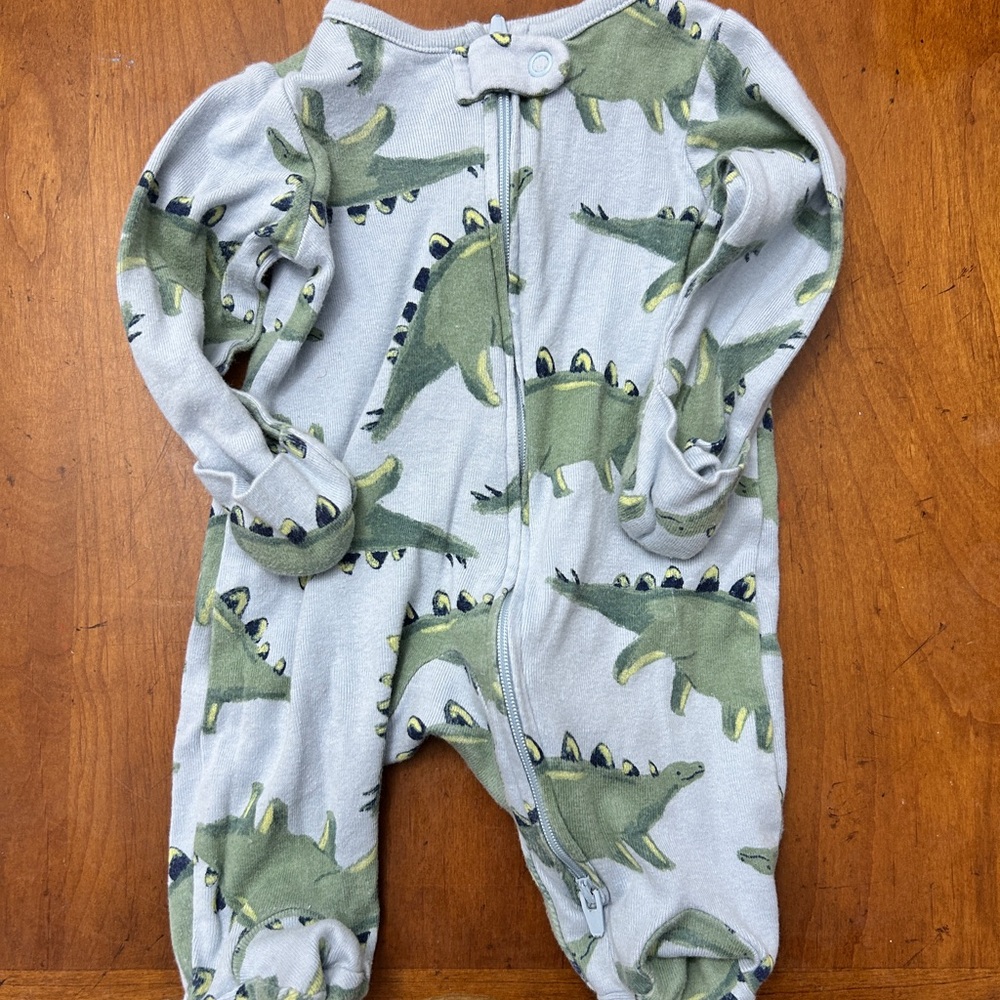 Newborn Sleepers and 2 swaddles